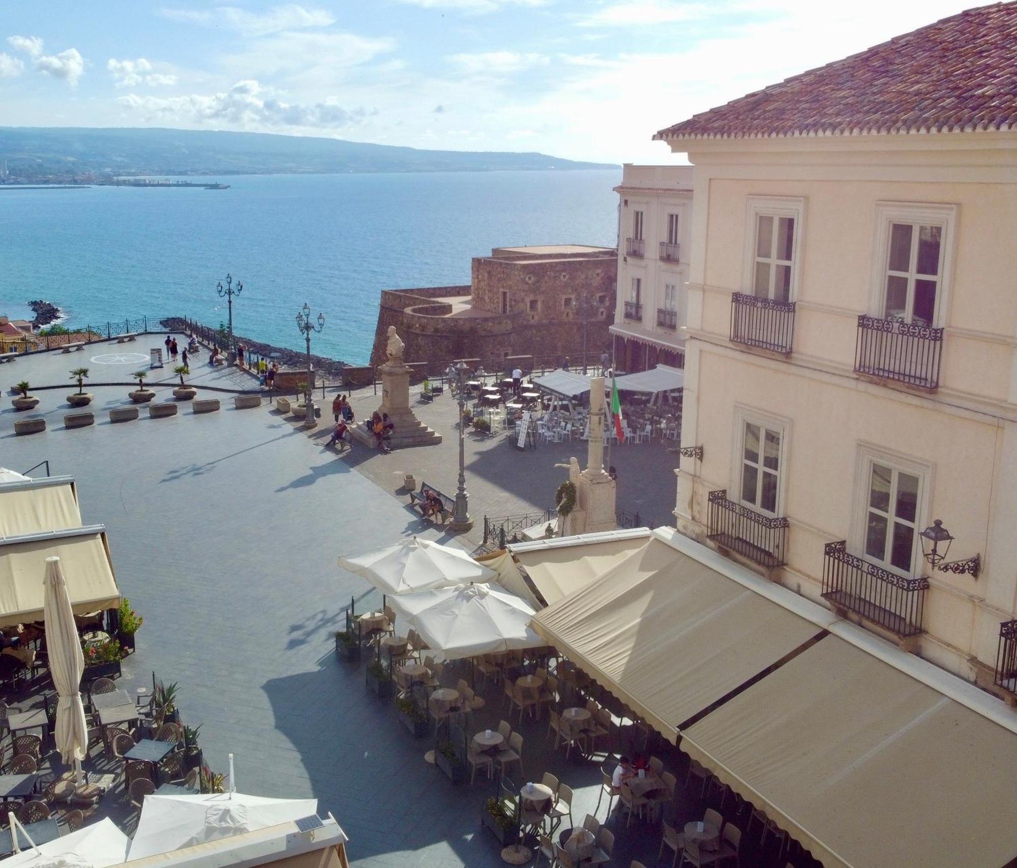 Hotel Della Piazza Pizzo  Eksteriør billede